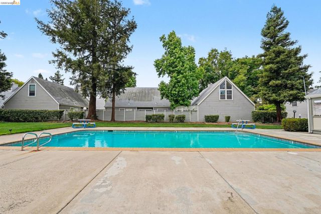 1649 Somerset Pl, Antioch, CA 94509