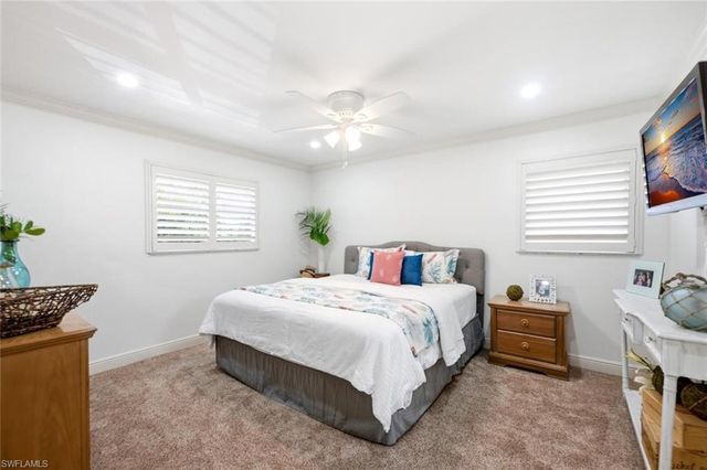 1549 Sandpiper ST 80, Naples, FL 34102