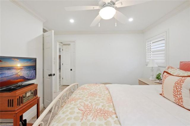 1549 Sandpiper ST 80, Naples, FL 34102