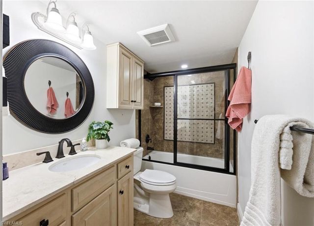 1549 Sandpiper ST 80, Naples, FL 34102