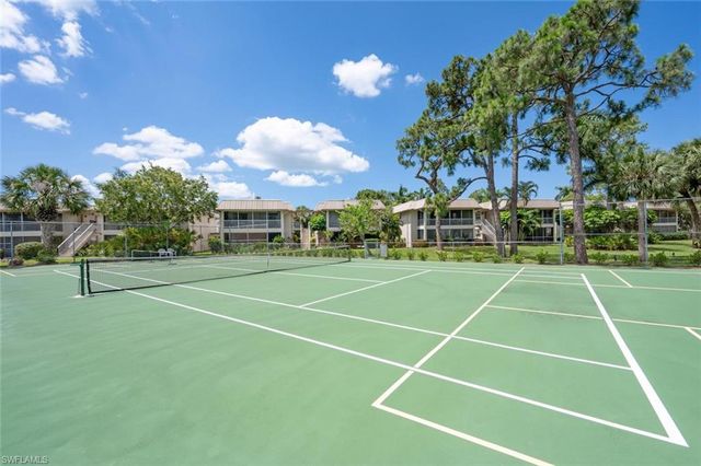 1549 Sandpiper ST 80, Naples, FL 34102