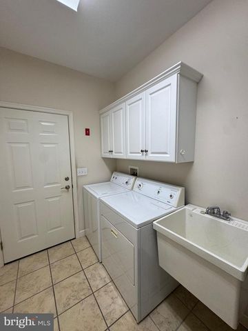 138 MEADOW DR, Seaford, DE 19973
