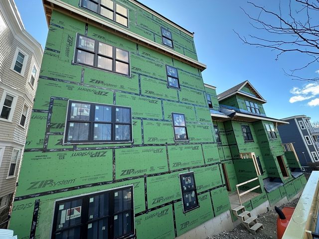 61 Montebello 5, Boston, MA 02130