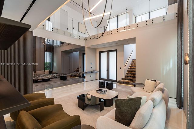 10540 NW 67th Ter, Doral, FL 33178