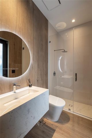 10540 NW 67th Ter, Doral, FL 33178