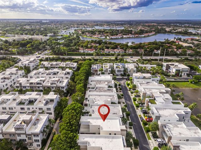 10540 NW 67th Ter, Doral, FL 33178