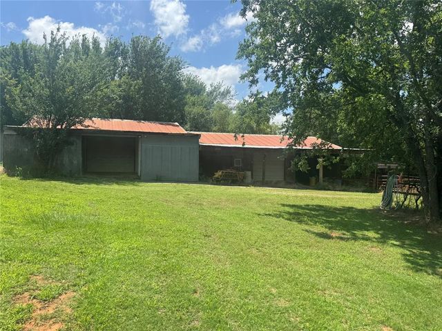 17801 NE 27th Street, Harrah, OK 73045