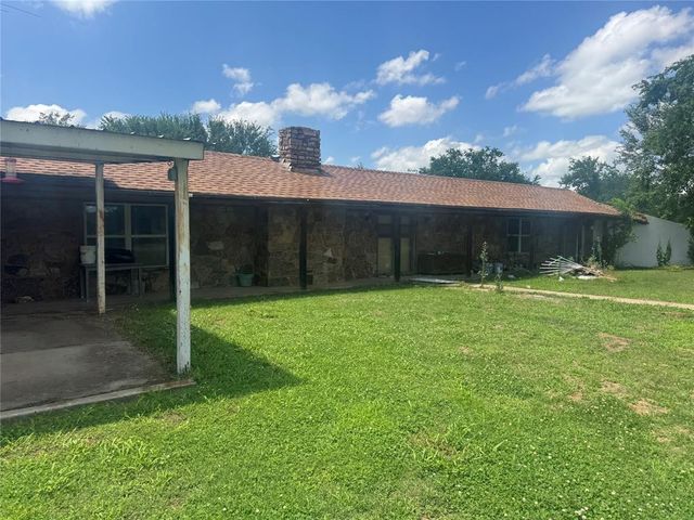 17801 NE 27th Street, Harrah, OK 73045