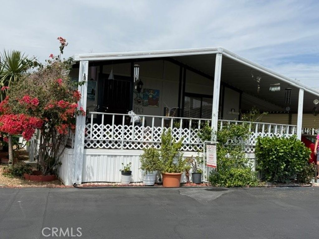 1540 75 E Trenton, Orange, CA 92867 — exterior