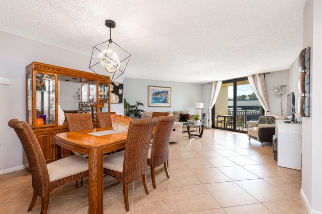 3912 S Ocean Boulevard 208, Highland Beach, FL 33487