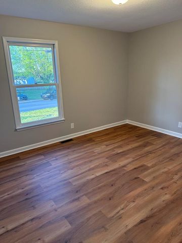 930 Arrow Circle, Oak Grove, KY 42262