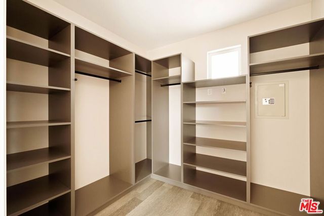 2325 27th St B, Santa Monica, CA 90405