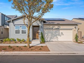781 Elizabeth Avenue, Madera, CA 93636