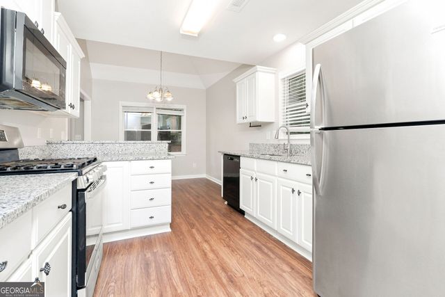 367 Crestview Drive, Dallas, GA 30157