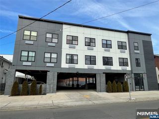 51 Main Street 201, Bergenfield, NJ 07621