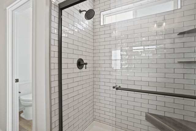 12249 N VALENCIA Ave, Spokane, WA 99208