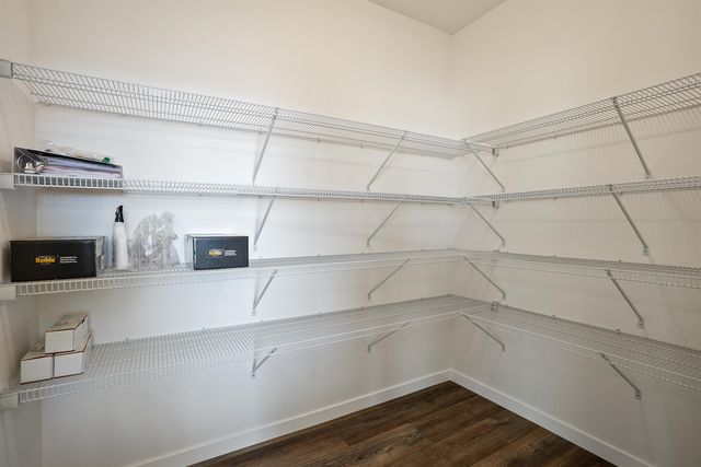 12249 N VALENCIA Ave, Spokane, WA 99208