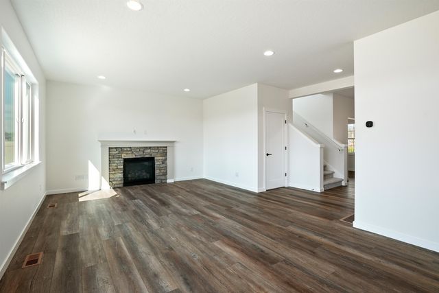 12249 N VALENCIA Ave, Spokane, WA 99208