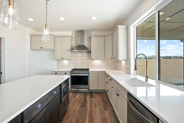 12249 N VALENCIA Ave, Spokane, WA 99208