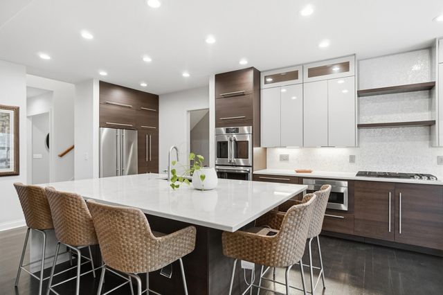 92 Buckeye Drive, Powell, OH 43065