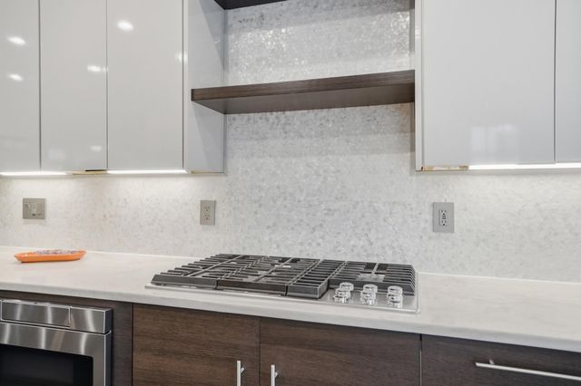 92 Buckeye Drive, Powell, OH 43065