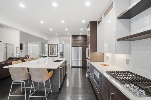 92 Buckeye Drive, Powell, OH 43065