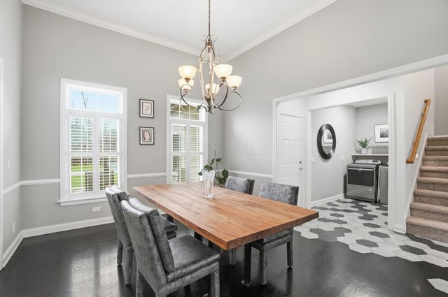 92 Buckeye Drive, Powell, OH 43065