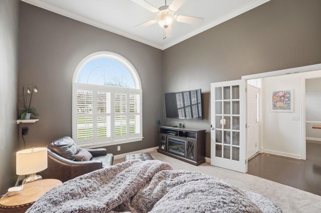 92 Buckeye Drive, Powell, OH 43065