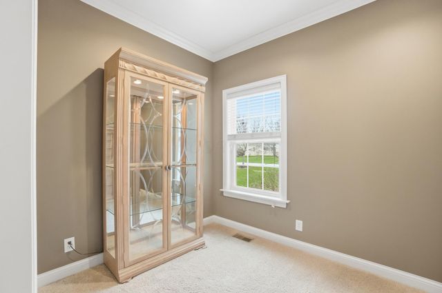 92 Buckeye Drive, Powell, OH 43065