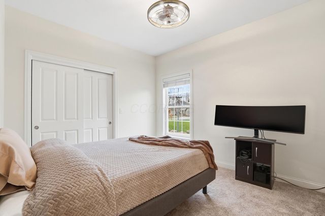 92 Buckeye Drive, Powell, OH 43065