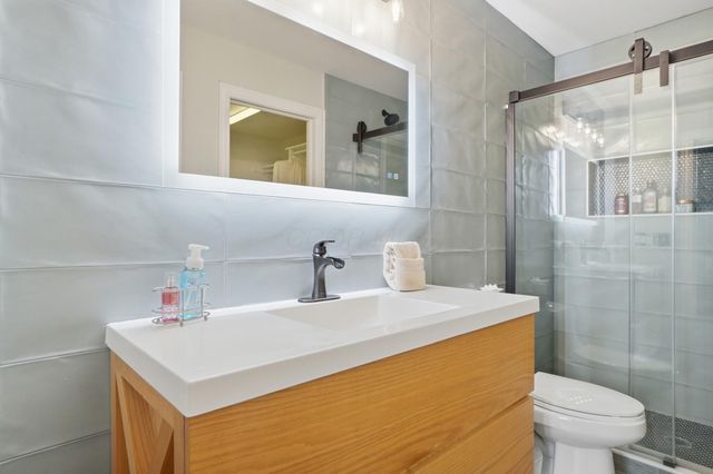 92 Buckeye Drive, Powell, OH 43065