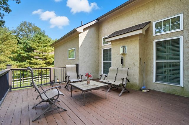 92 Buckeye Drive, Powell, OH 43065