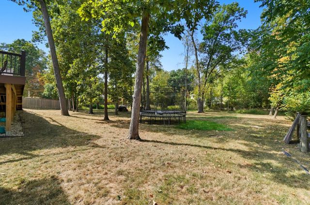 92 Buckeye Drive, Powell, OH 43065