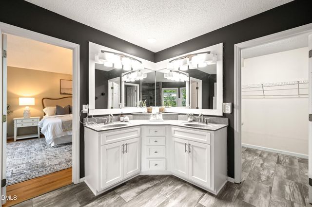 116 Tremont Circle, Chapel Hill, NC 27516