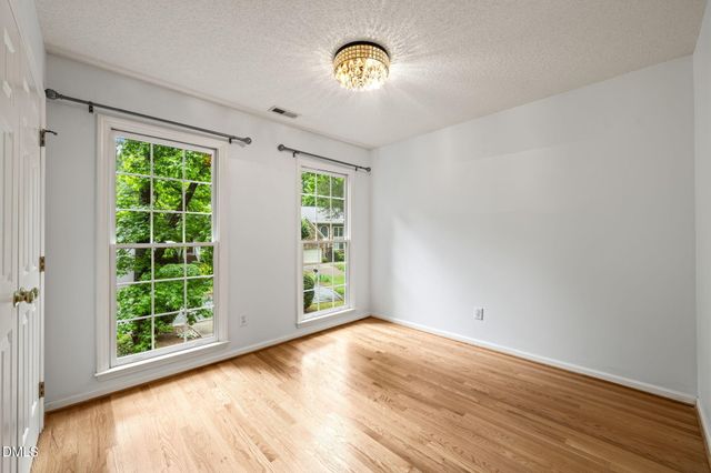 116 Tremont Circle, Chapel Hill, NC 27516