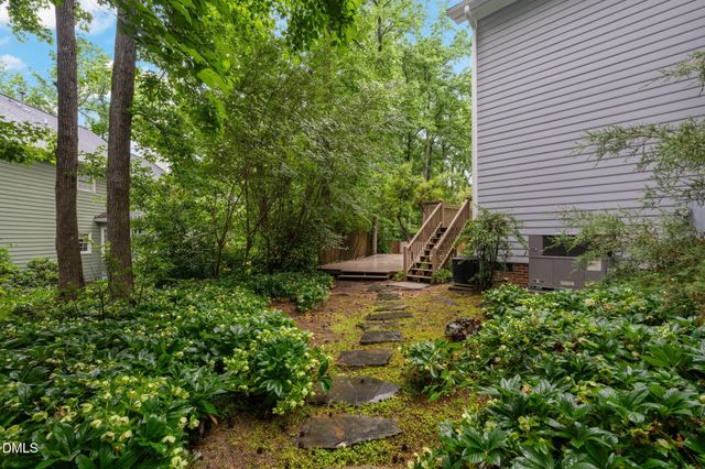 116 Tremont Circle, Chapel Hill, NC 27516