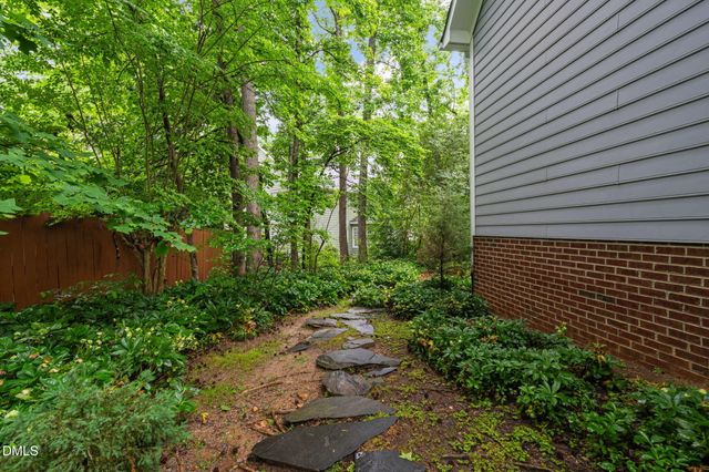 116 Tremont Circle, Chapel Hill, NC 27516