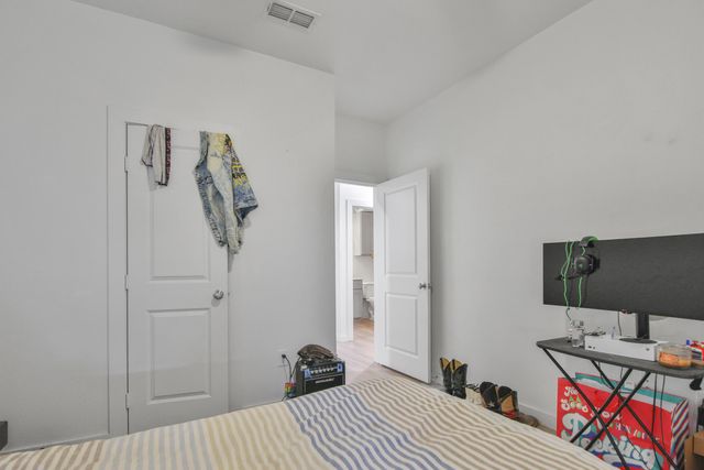 1203 N Evanston Avenue, Lubbock, TX 79416