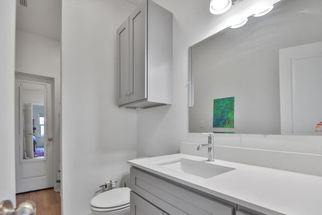 1203 N Evanston Avenue, Lubbock, TX 79416