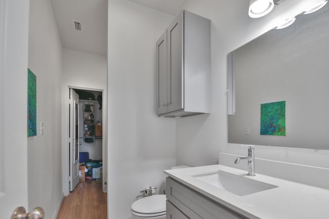 1203 N Evanston Avenue, Lubbock, TX 79416