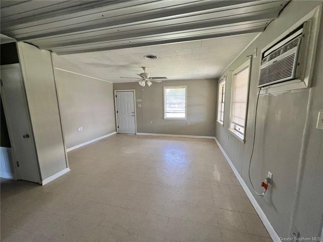 516 W Burton Street, Sulphur, LA 70663