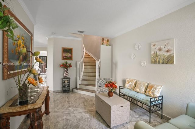 10341 NW 32nd Ter, Doral, FL 33172