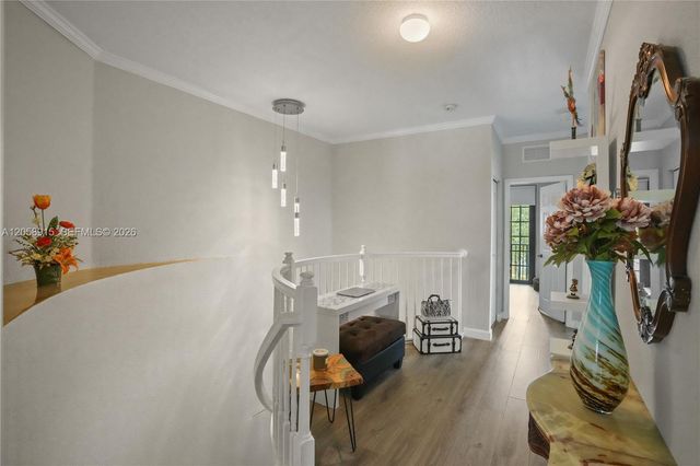 10341 NW 32nd Ter, Doral, FL 33172