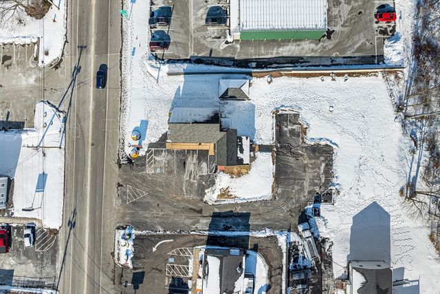 293 Bedford, Whitman, MA 02382