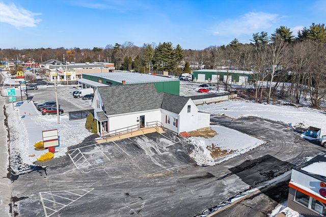 293 Bedford, Whitman, MA 02382