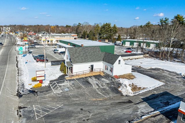 293 Bedford, Whitman, MA 02382