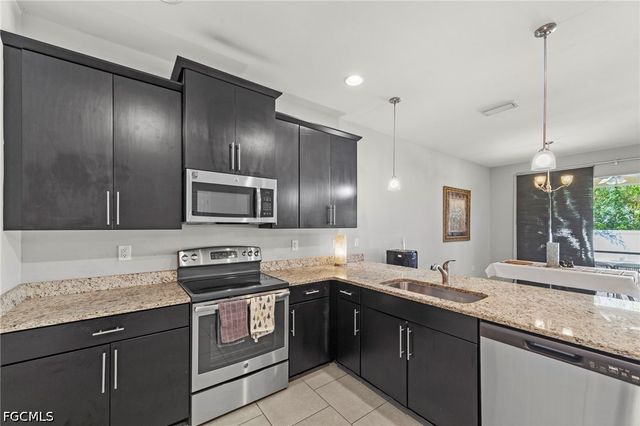 3768 Tilbor CIR, Fort Myers, FL 33916