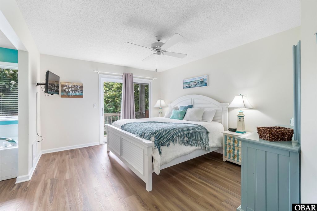 Image 12 of property listing at 1040 Mirage Street Lot 24, Corolla, NC 27927