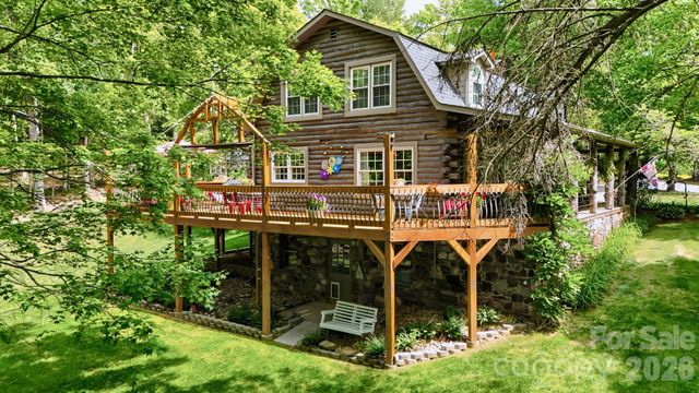 3497 Blue Creek Road, Lenoir, NC 28645