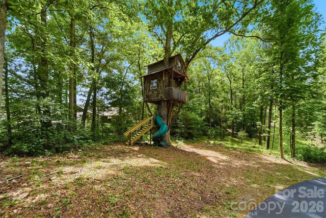 3497 Blue Creek Road, Lenoir, NC 28645